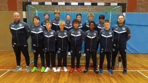 Ho ho ho! Hauptsponsoren statten Junioren aus